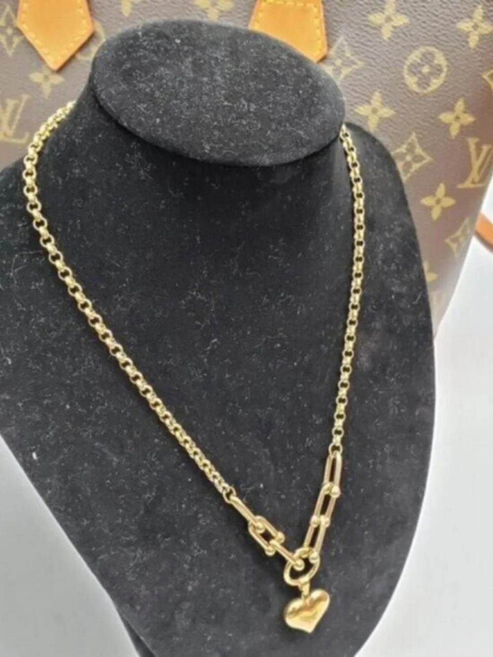 Authentic Louis Vuitton Lock & Key w/ Unbranded Horse ShoeGold PlatedChain